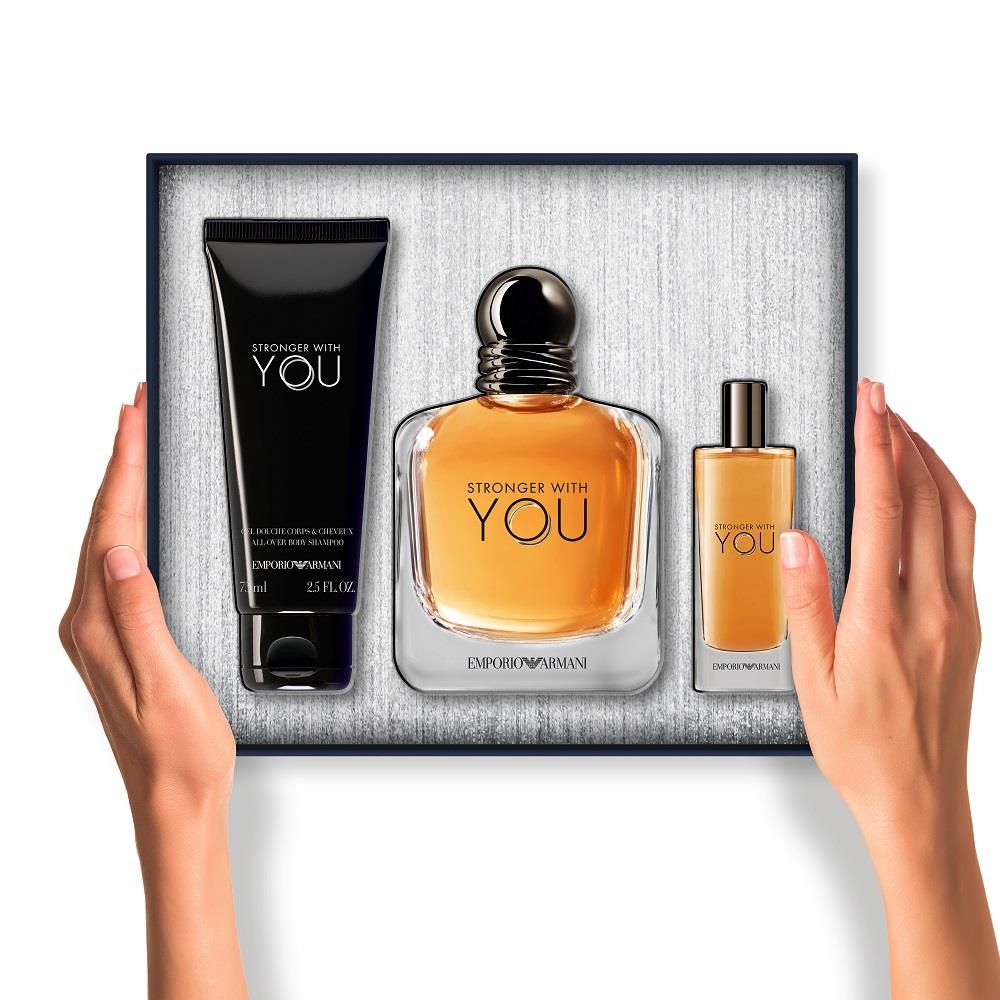 Emporio Armani Stronger With You EDT 100 ml + Stronger With You EDT 15 ml + Body Shampoo 75 ml Erkek Parfüm Seti