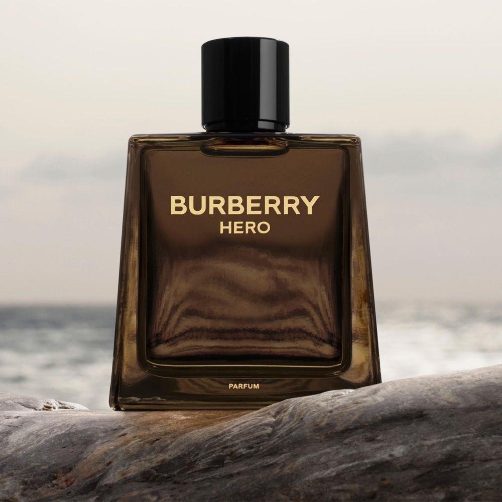 Burberry Hero Parfum 100 ml Erkek Parfümü