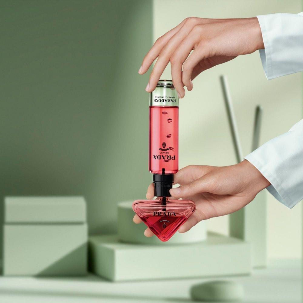 Prada Paradoxe Radical Essence Parfum 100 ml Refill Kadın Parfümü